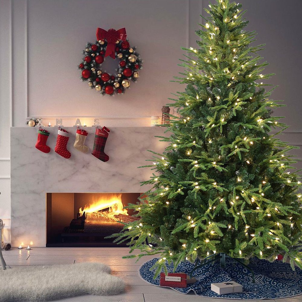4' Pre Lit Full Pine Christmas Tree With Decorations