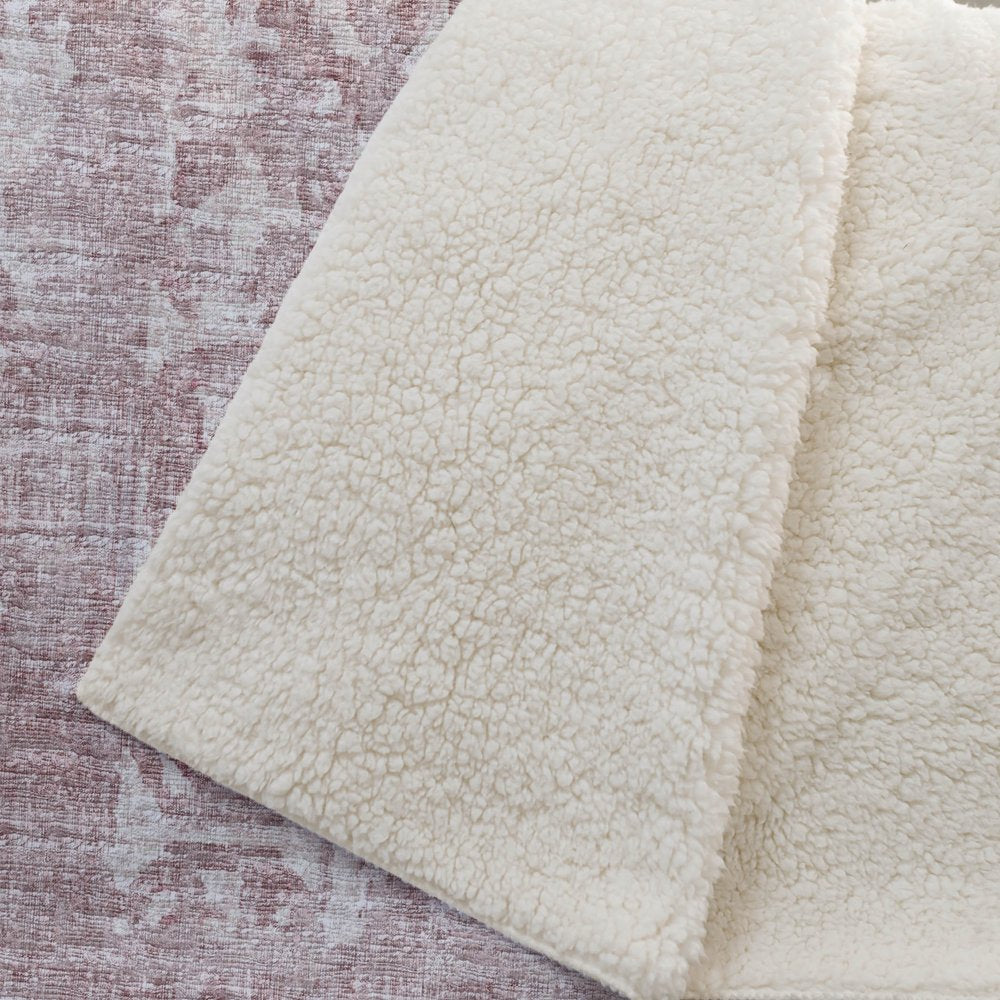 50" X 70" Pink And Ivory Damask Polyester Woven Plush Throw Blanket