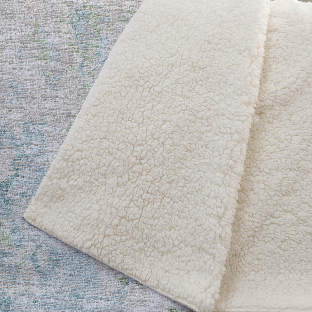 50" X 70" Green Teal And Beige Abstract Polyester Woven Plush Throw Blanket