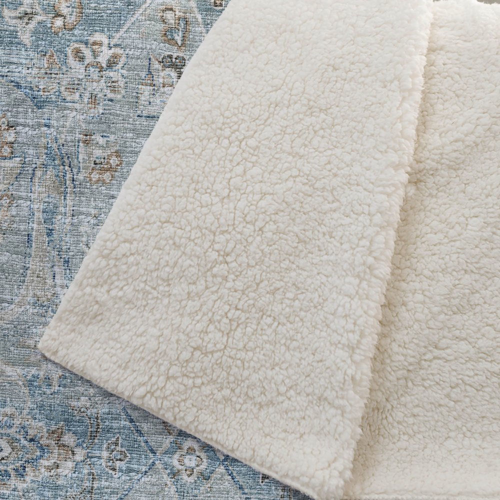 50" X 70" Ivory Coffee And Teal Damask Polyester Woven Plush Throw Blanket