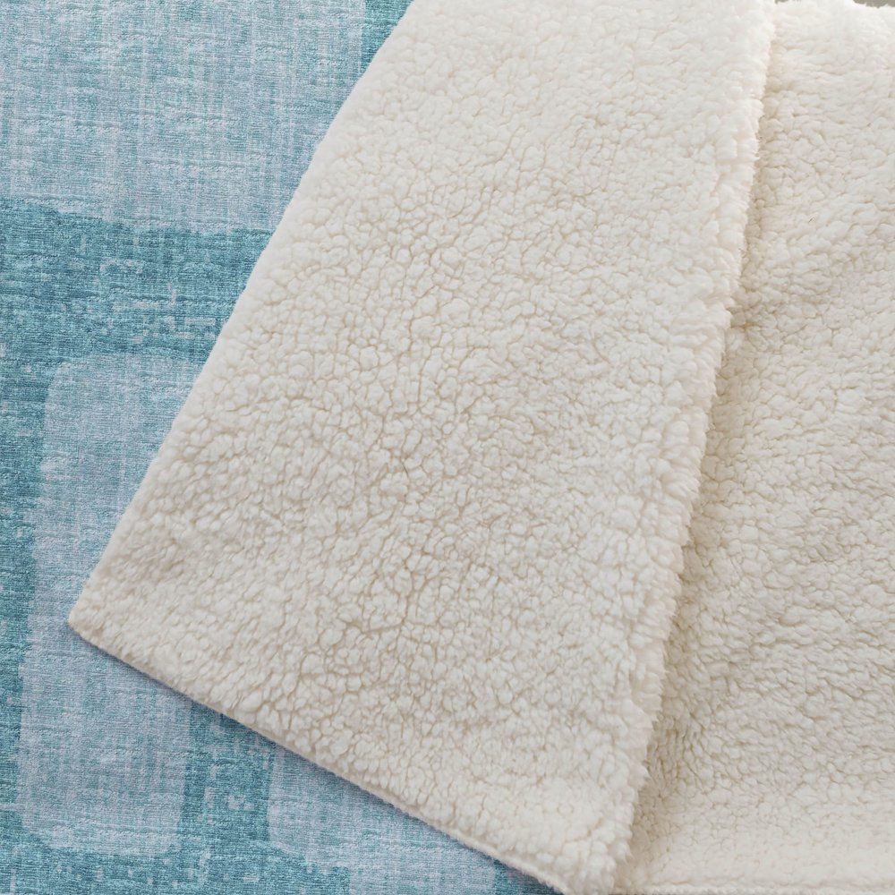 50" X 70" Turquoise And Aqua Abstract Polyester Woven Plush Throw Blanket