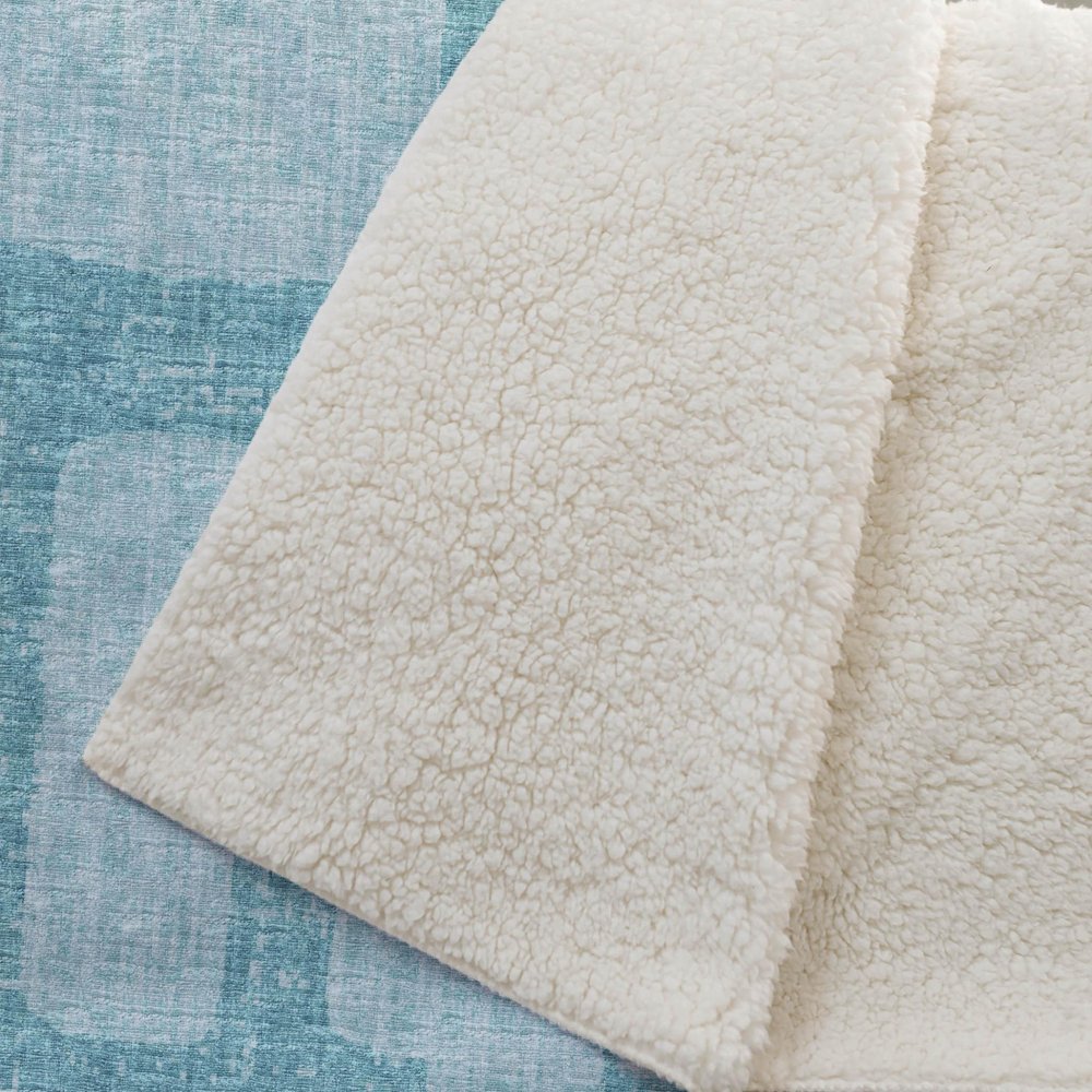 50" X 70" Turquoise And Aqua Abstract Plush Throw Blanket