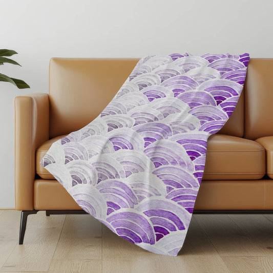 50" X 70" Purple And Ivory Coastal Seashell Polyester Woven Plush Throw Blanket