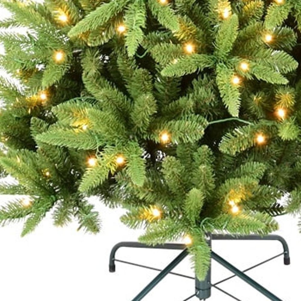 7' Pre Lit Full Pine Christmas Tree