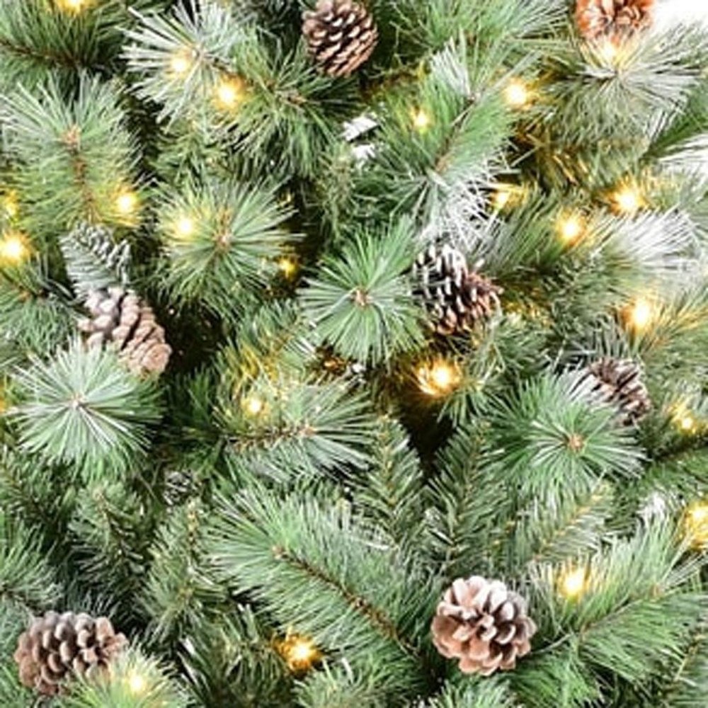 6' Pre Lit Full Pine Christmas Tree
