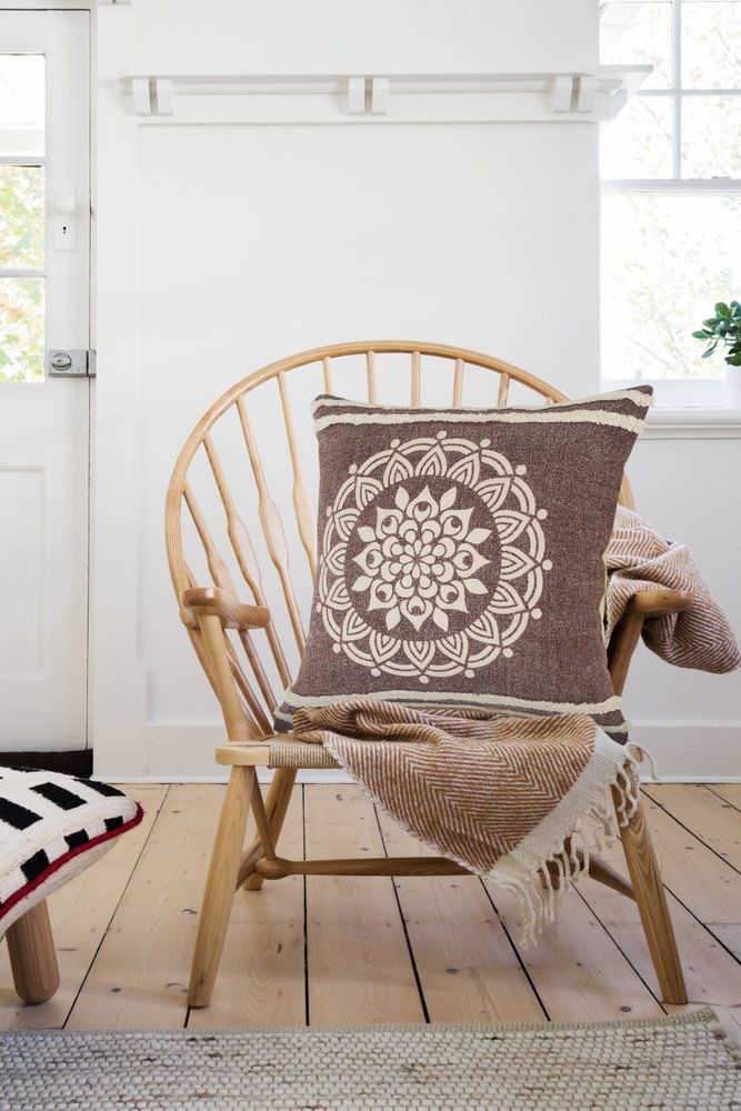 20" Brown And White Medallion Cotton Throw Pillow Cover