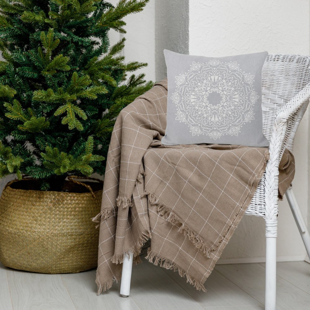 20" Gray And White Medallion Cotton Throw Pillow Cover