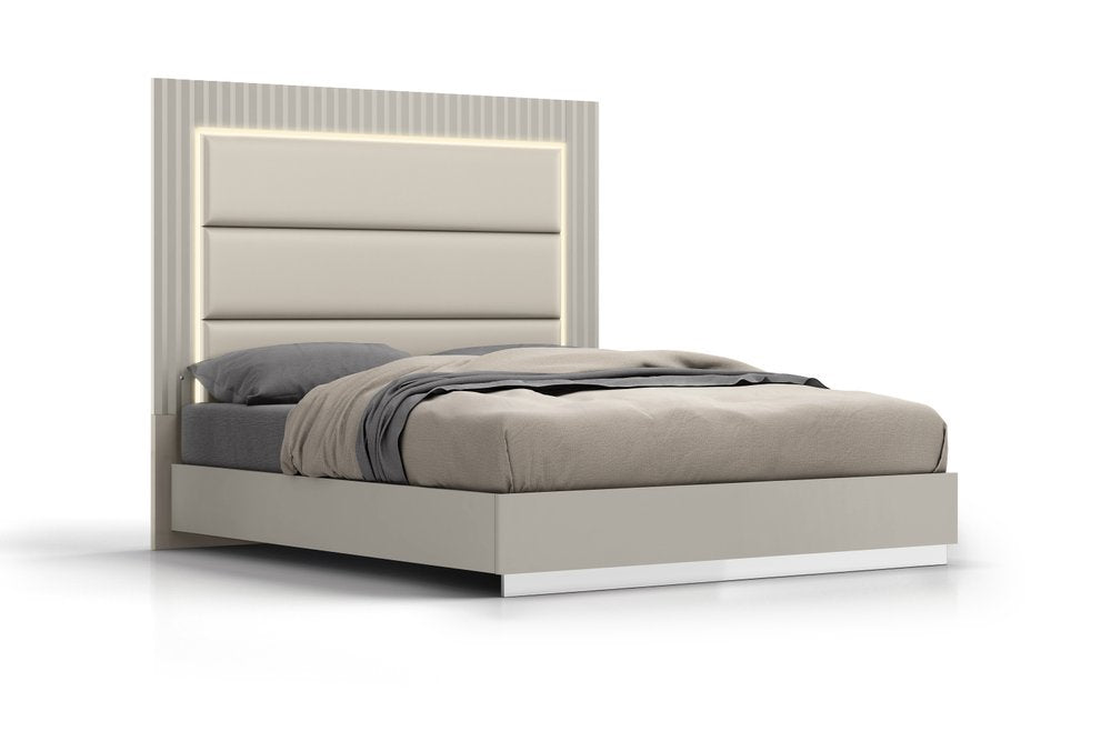 Gray Wood And Tufted Faux Leather Lighted Upholstered King Bed Frame